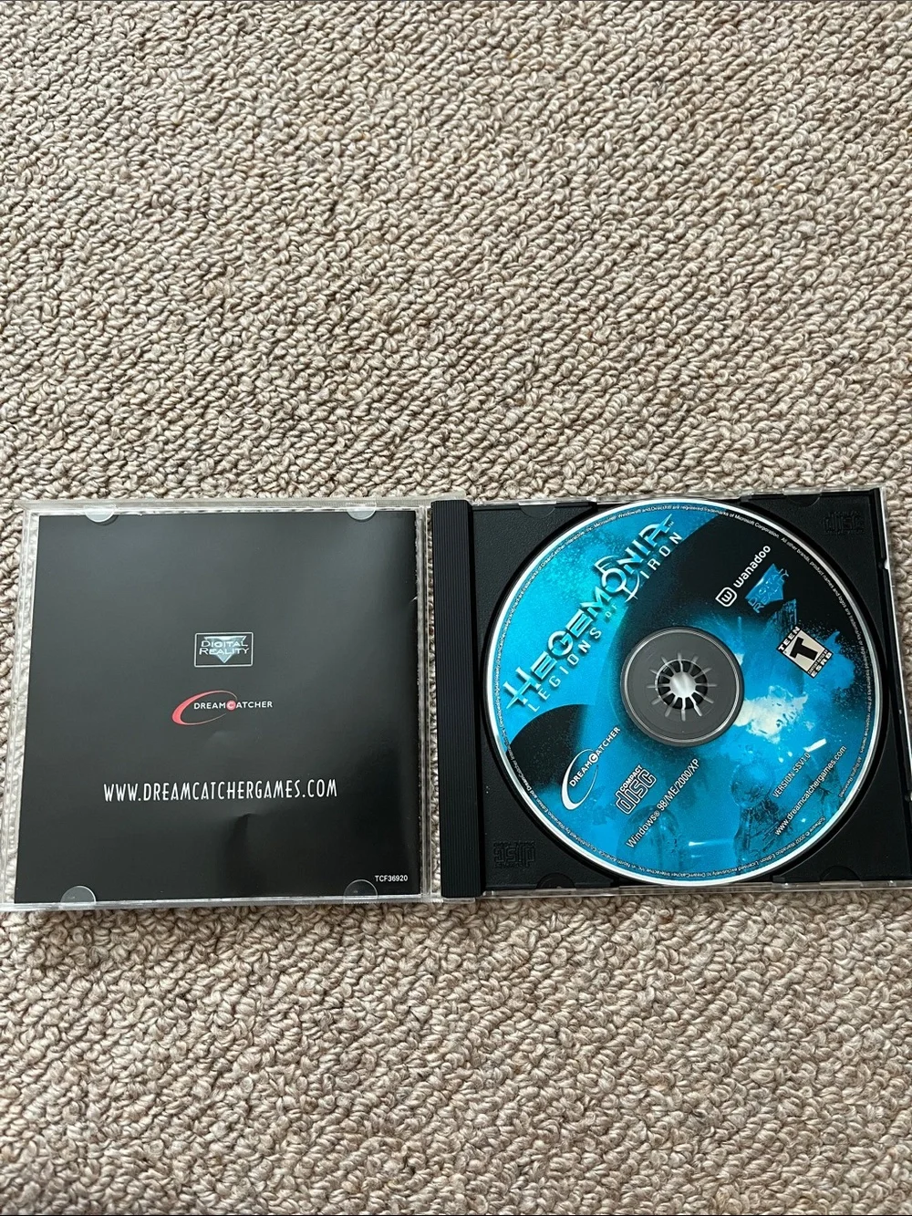 Hegemonia: Legions of Iron Y2K PC Game - Black/Gray